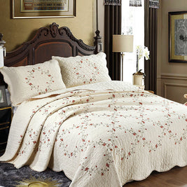 Washable Cotton 3PCs Quilt Set With Gypophila Print