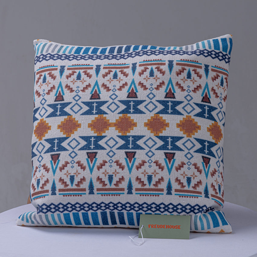 Pure Cotton Knitted Pillow - Maze