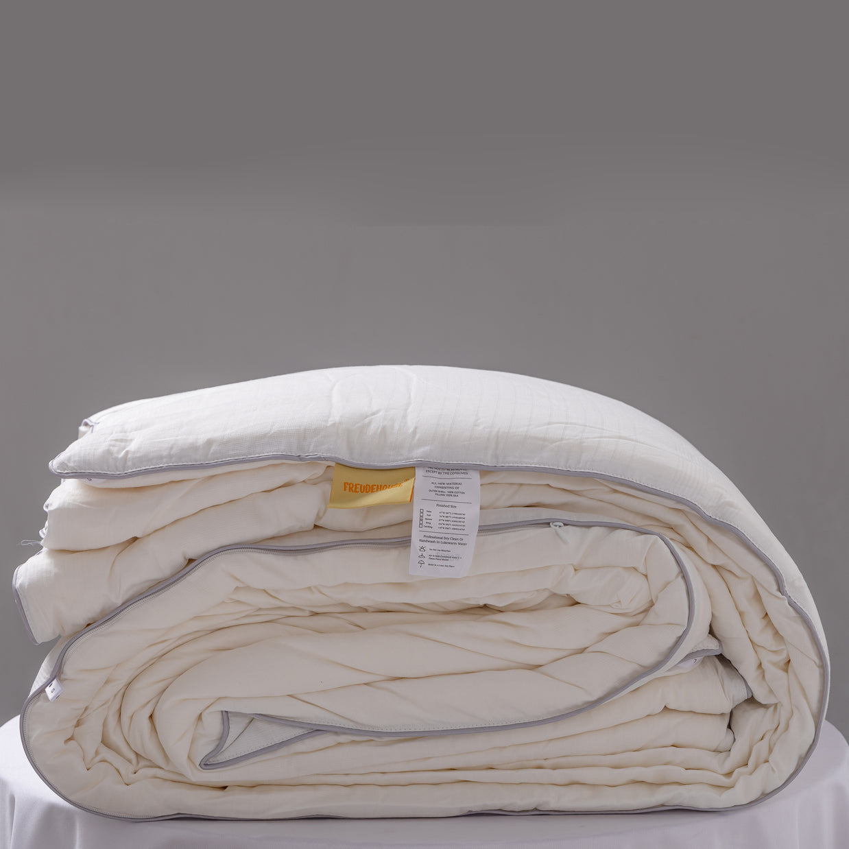 Ultra Cozy Linen Duvet Cover + Silk Comforter Set